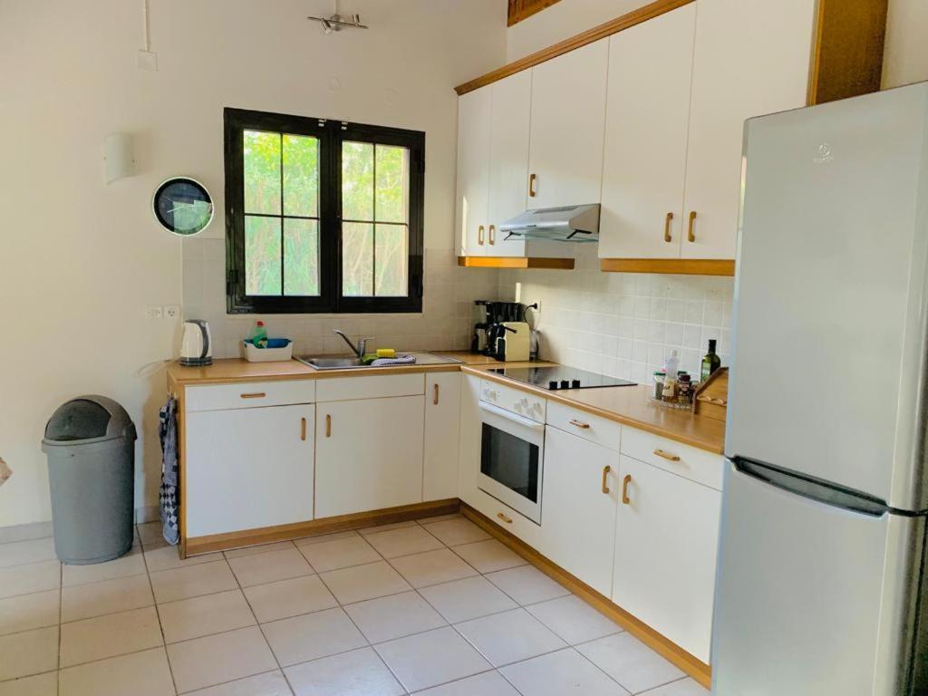 Gialova Garden Bungalow Buitenkant foto
